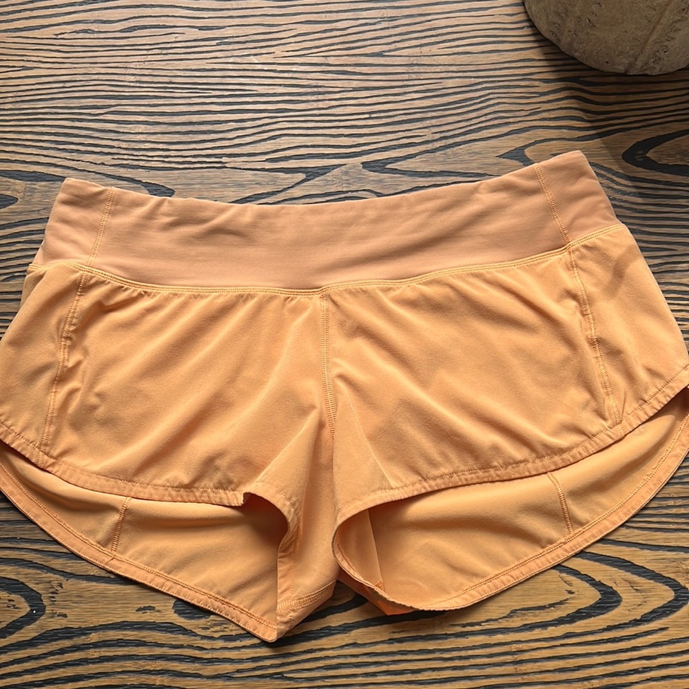 Lululemon Speed Up lined Shorts 4”